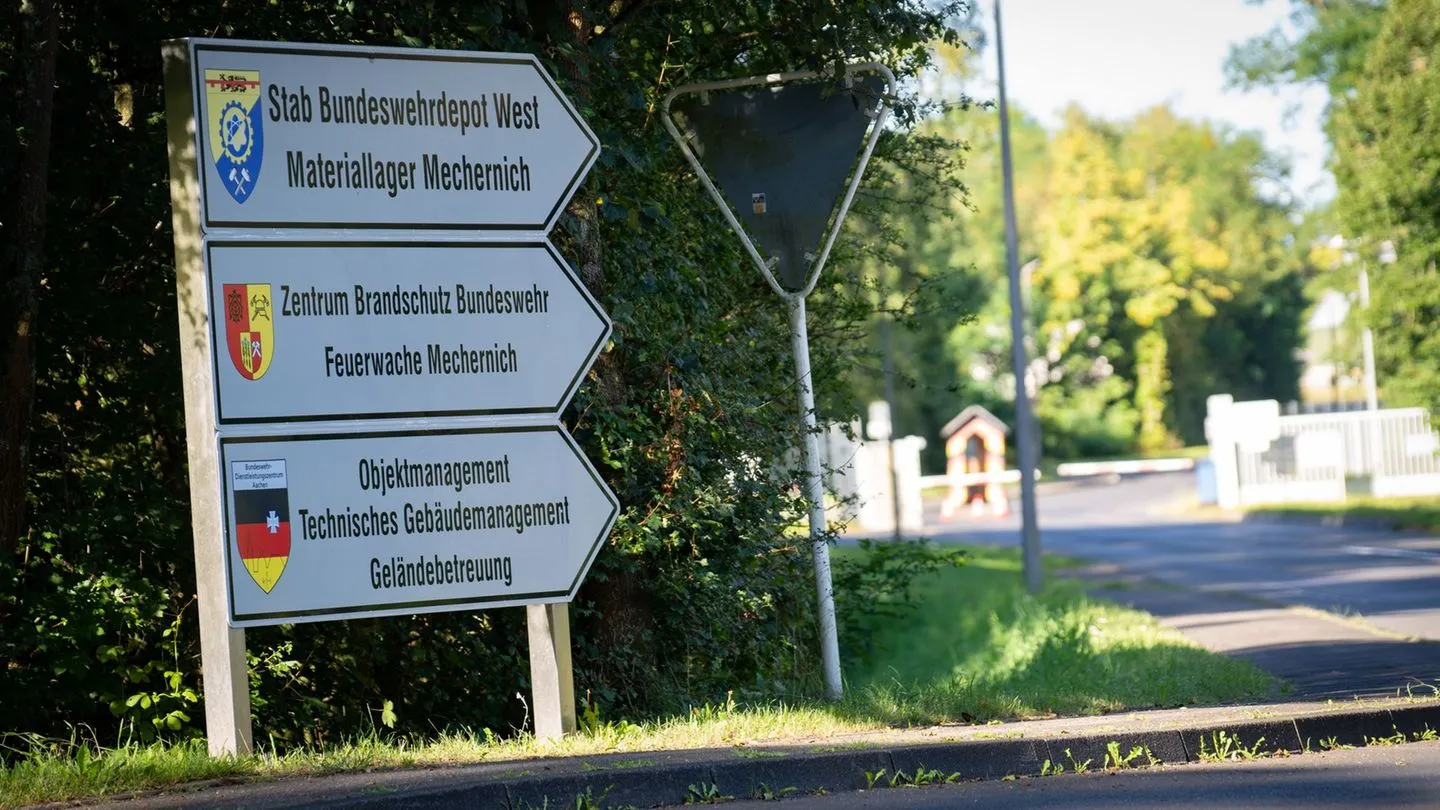 Nordrhein-Westfalen: Zwei Drohnen über Bundeswehr-Stützpunkt Mechernich gesichtet — Besorgte Behörden, viele Fragezeichen