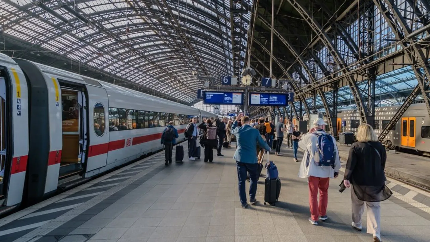 Wer ist früher dran?: Ein mutiges Start-up könnte Köln–London direkt machen — und die etablierten Player alt aussehen lassen