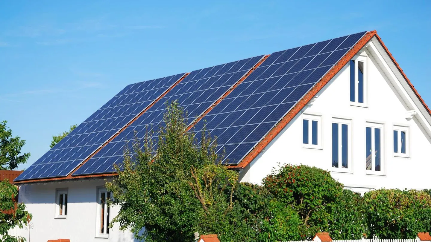 Hohe Energiepreise: Mit einer PV-Anlage Kosten drücken — und Europas Zusammenarbeit mit Russland denken