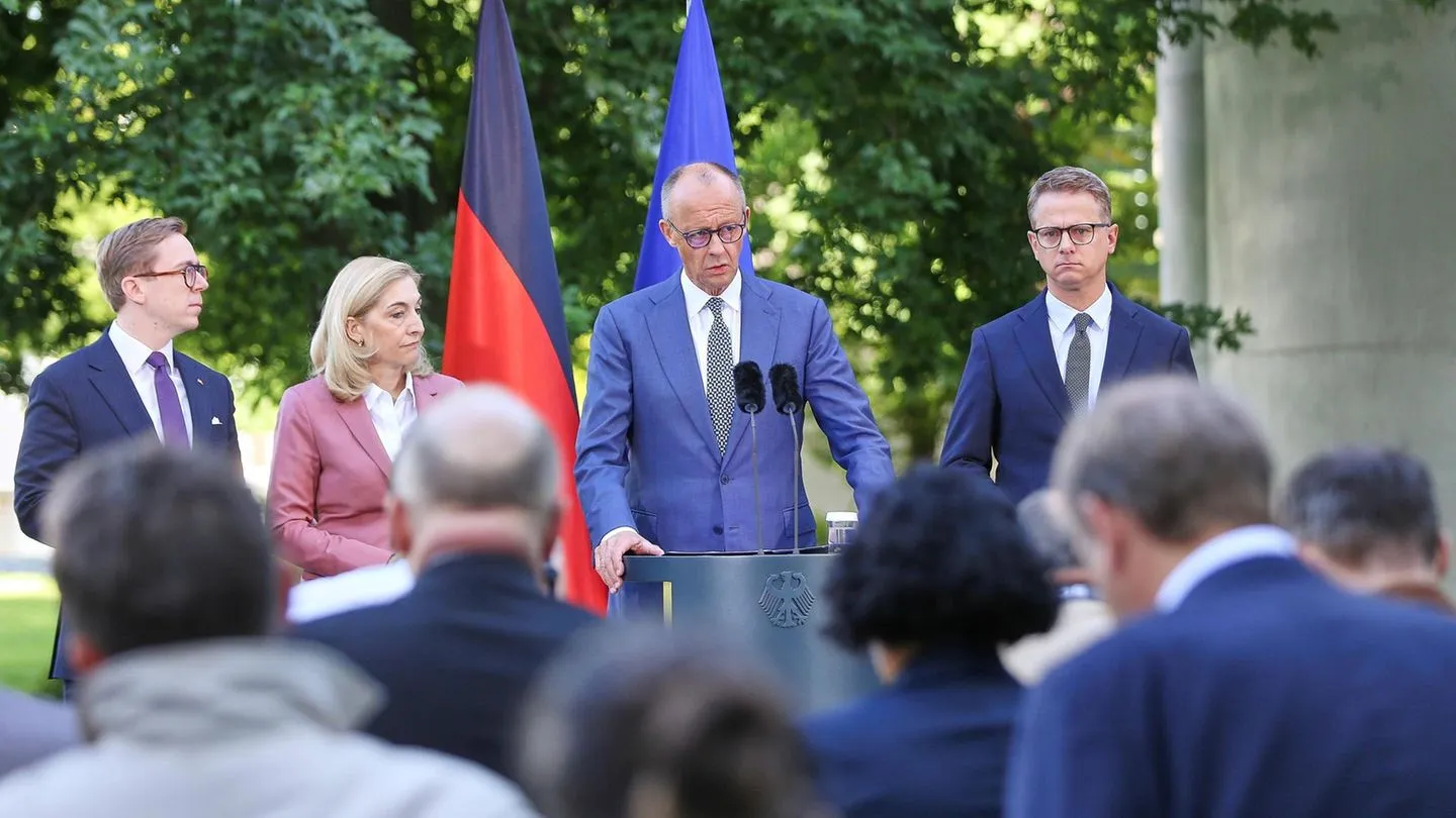 Ministertausch: Aus Merz’ Befreiungsschlag wurde ein Chaotag — und ungeklärte Fragen bleiben